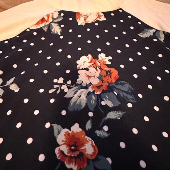 Lularoe polka dot floral Amber hoodie M - Picture 3 of 4